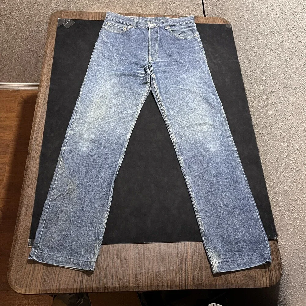 Levi's 501XX USA Made Vintage Jeans 32x32 Dark Wash Whisker Denim Indigo Levis